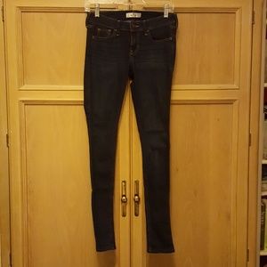 Hollister skinny jeans 25x31